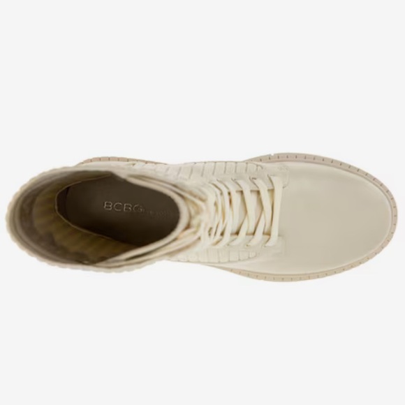 BCBGENERATION Women’s Tassie Fashion Boot SZ 6M NWOT - Picture 4 of 16